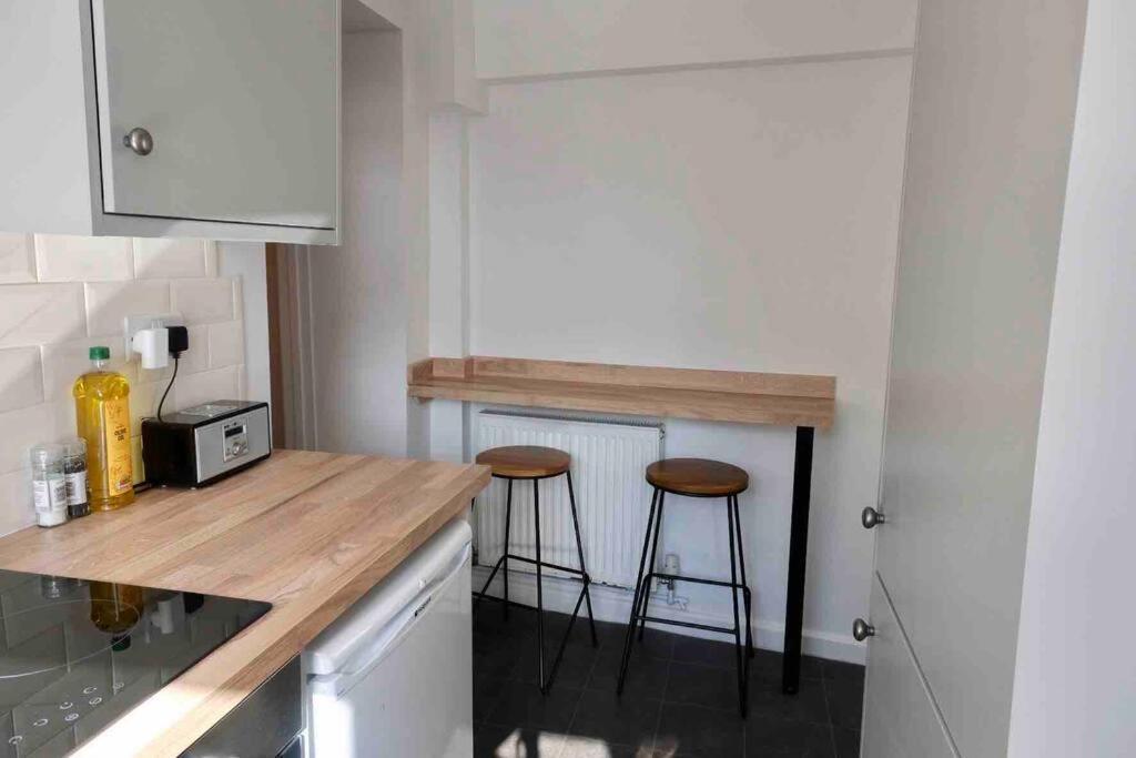 Regency Cottage 10 Minutes From Bath City Centre Extérieur photo
