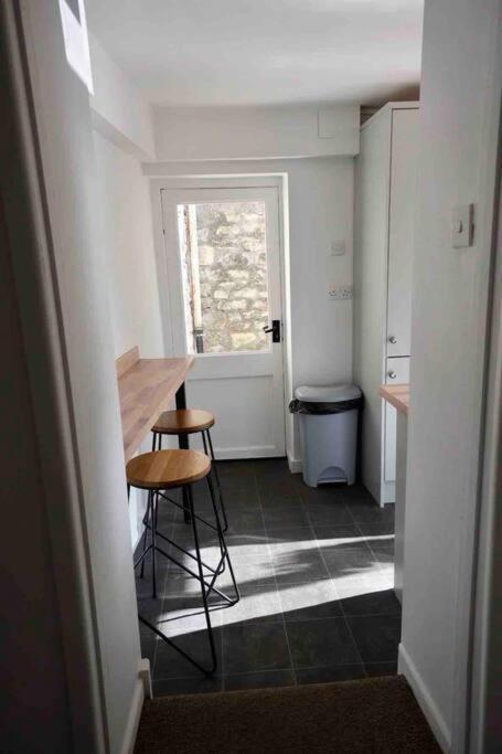 Regency Cottage 10 Minutes From Bath City Centre Extérieur photo